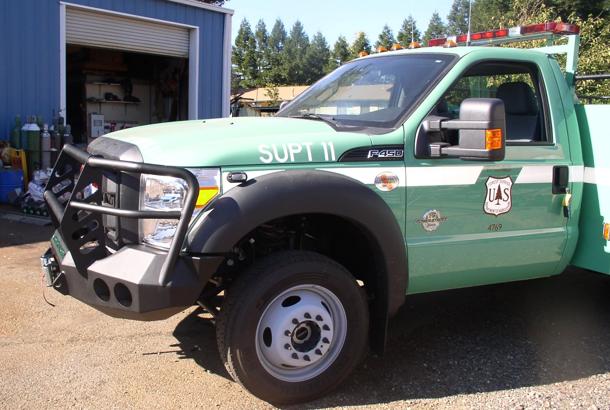 Fleet Guard Side View