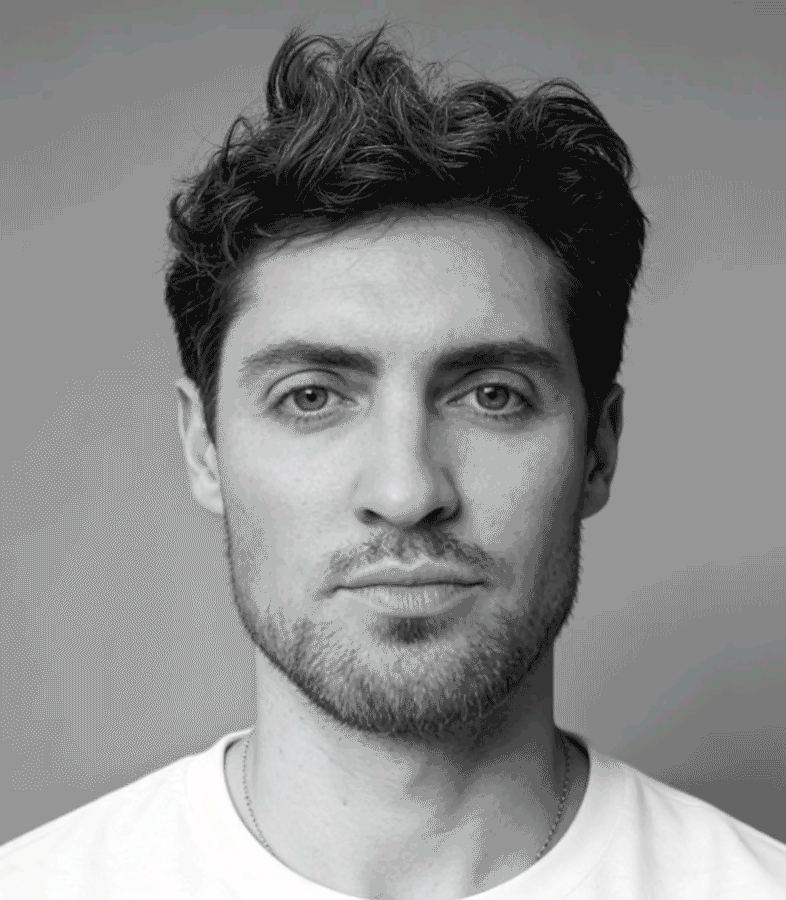 Black and white portrait of Alex O'Neill, Creative Director based in Brooklyn, NY.