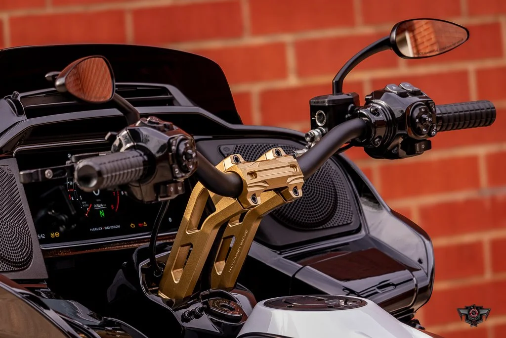 CHUCK NORRIS ROAD GLIDE-13.jpg