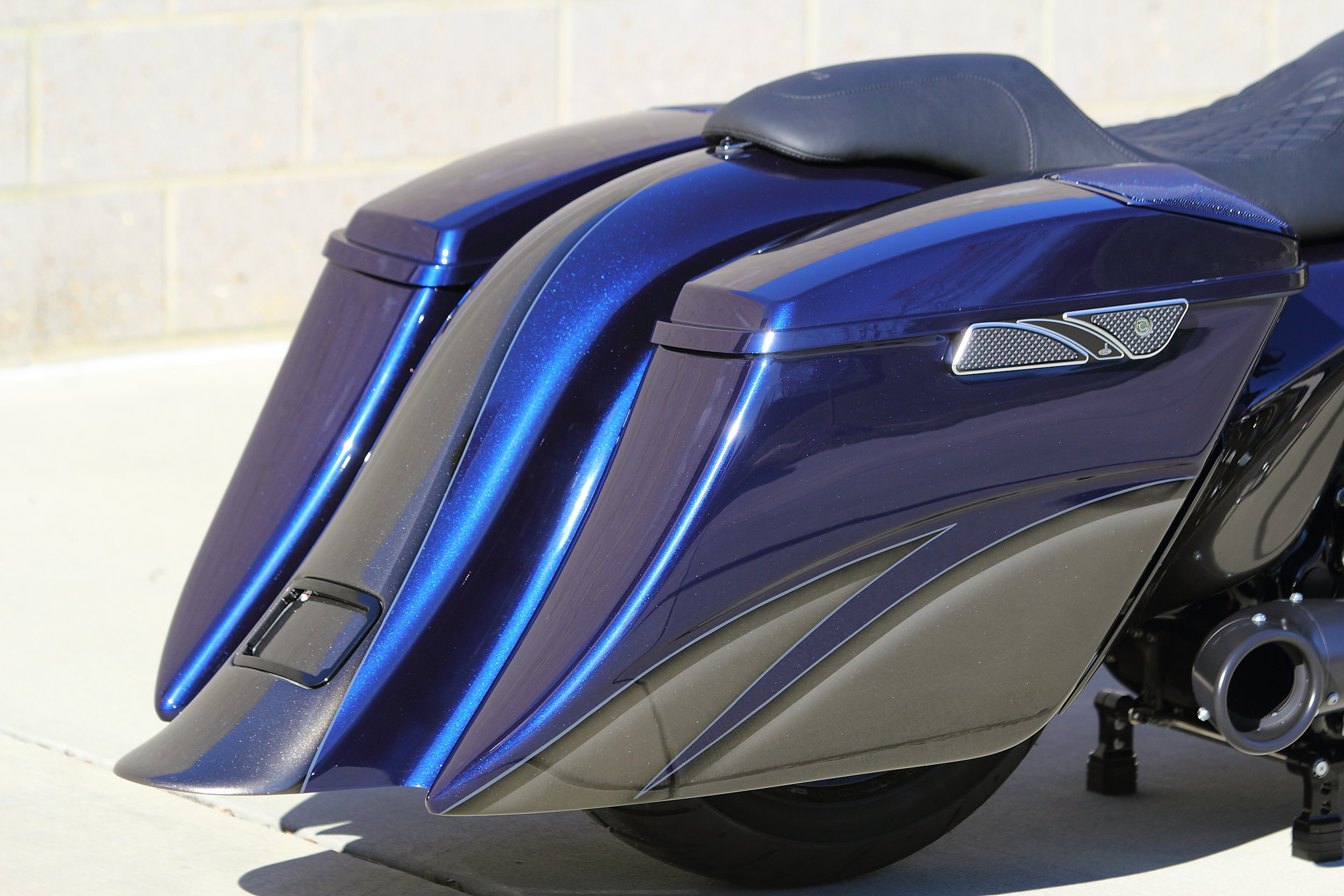 2017 ROAD GLIDE SPECIAL -  26004.JPG