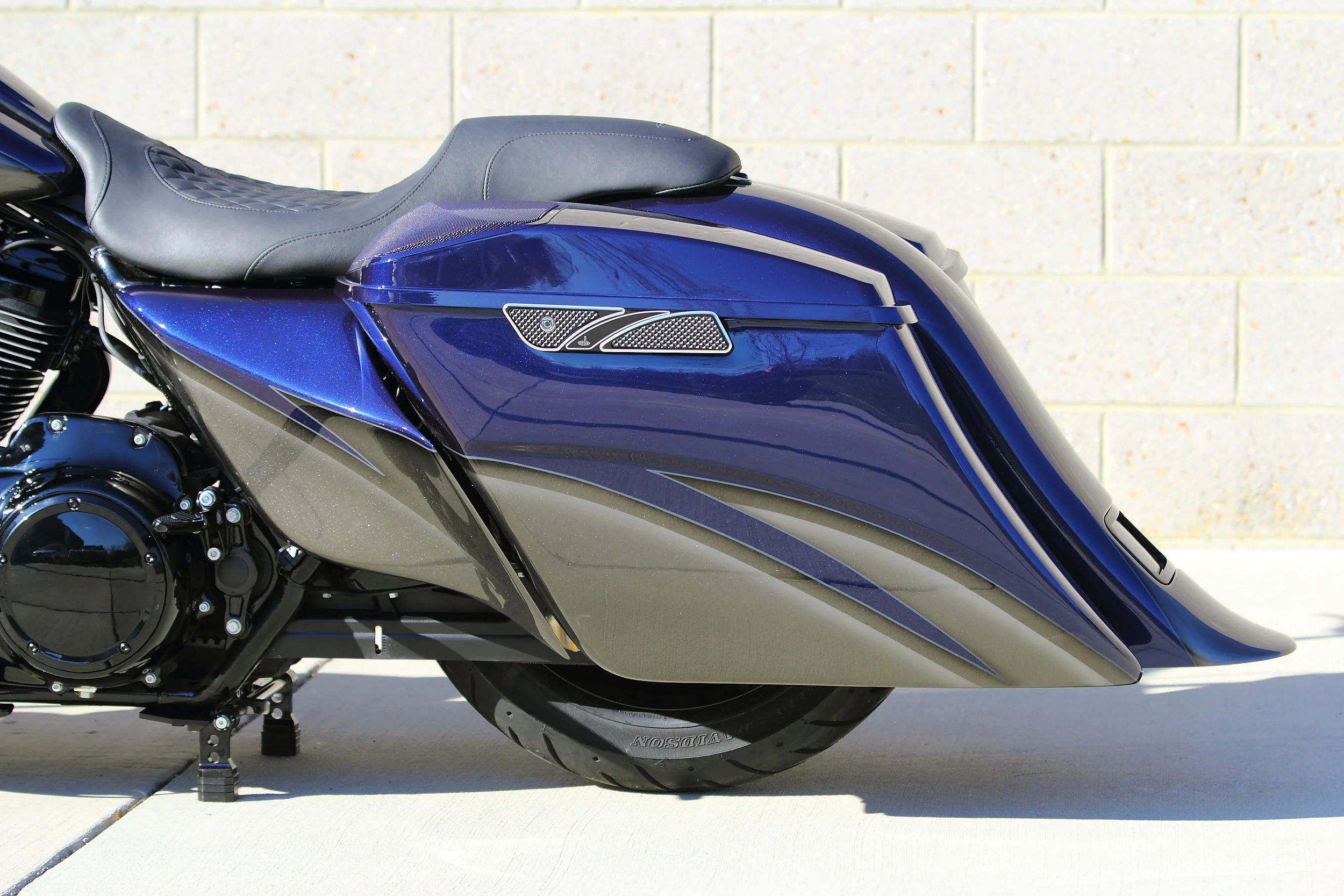 2017 ROAD GLIDE SPECIAL -  26014.JPG
