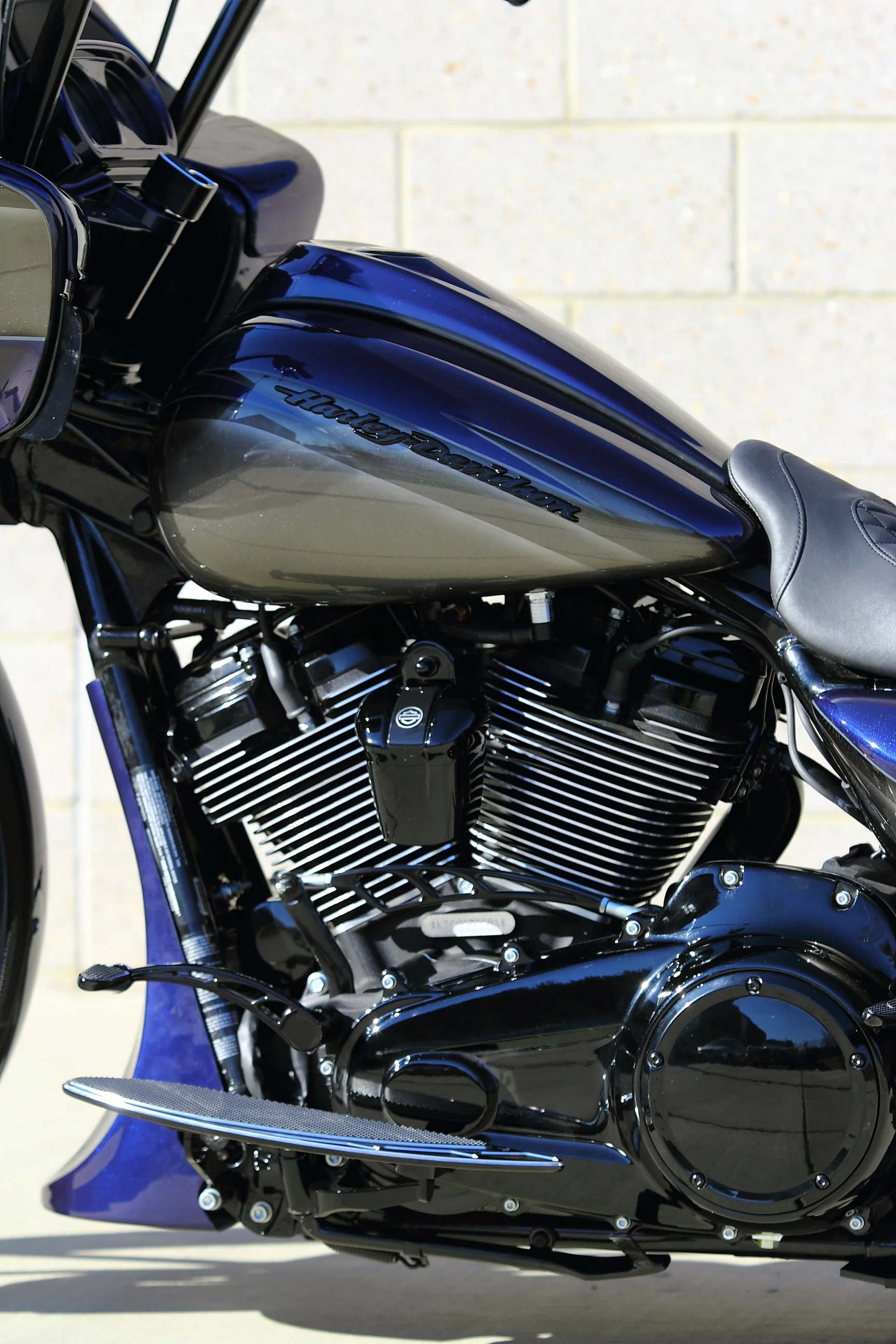 2017 ROAD GLIDE SPECIAL -  26015.JPG