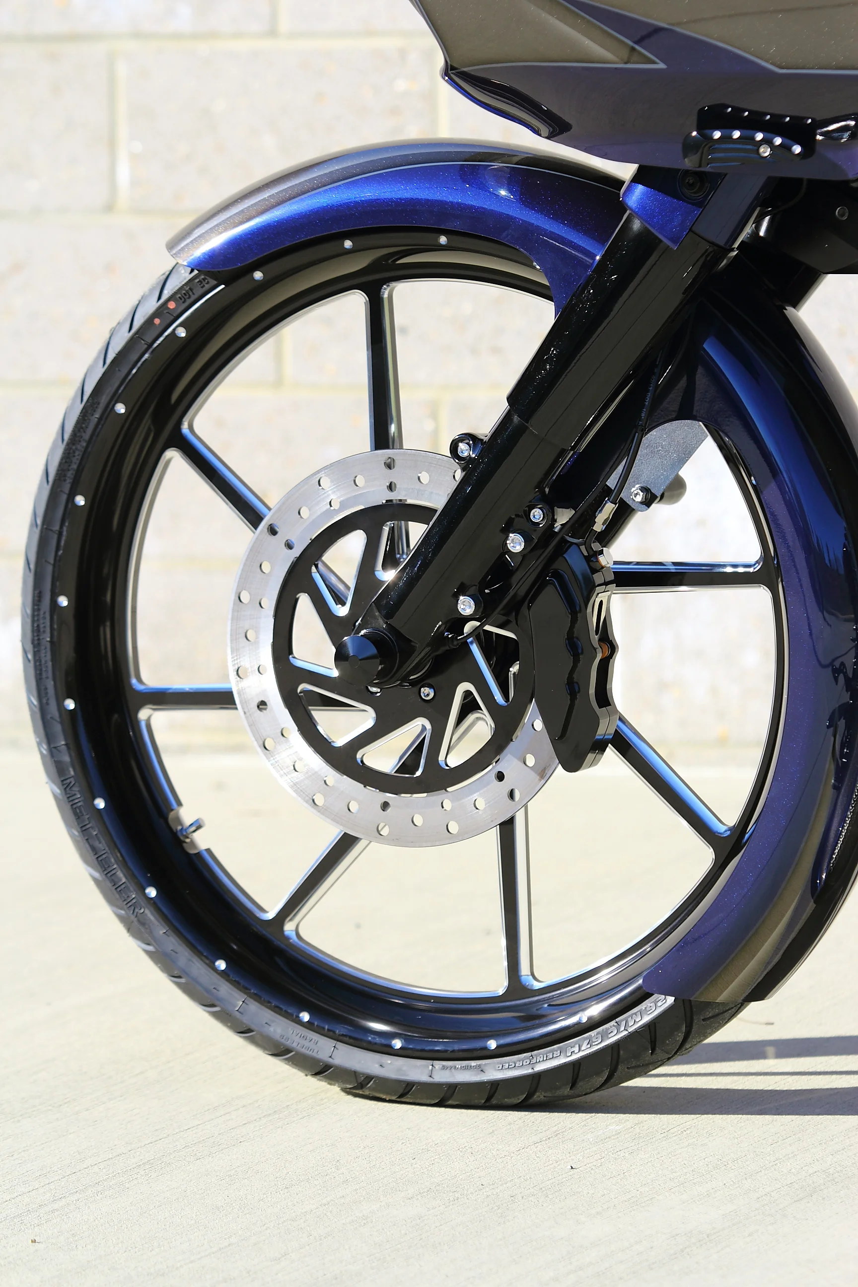 2017 ROAD GLIDE SPECIAL -  26017.JPG