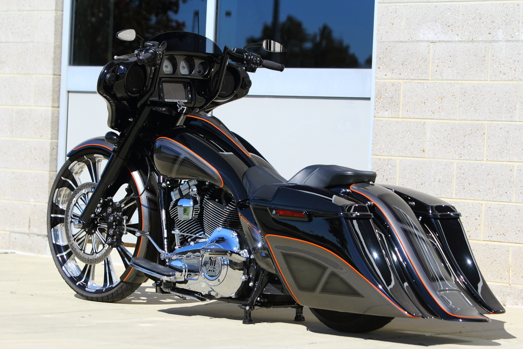 2015 Harley Davidson Street Glide 26 Big Wheel Bagger — Southeast