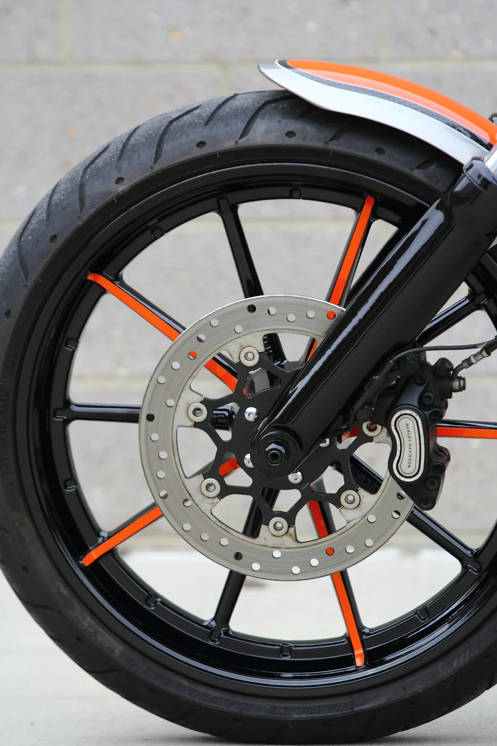 2016 BREAKOUT ORANGE WHEELS 007.JPG