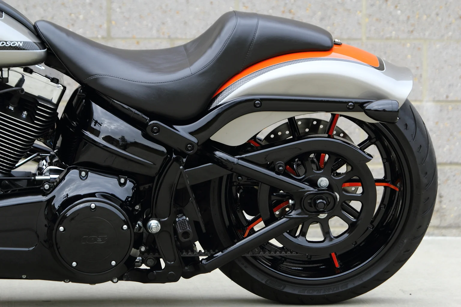 2016 BREAKOUT ORANGE WHEELS 009.JPG