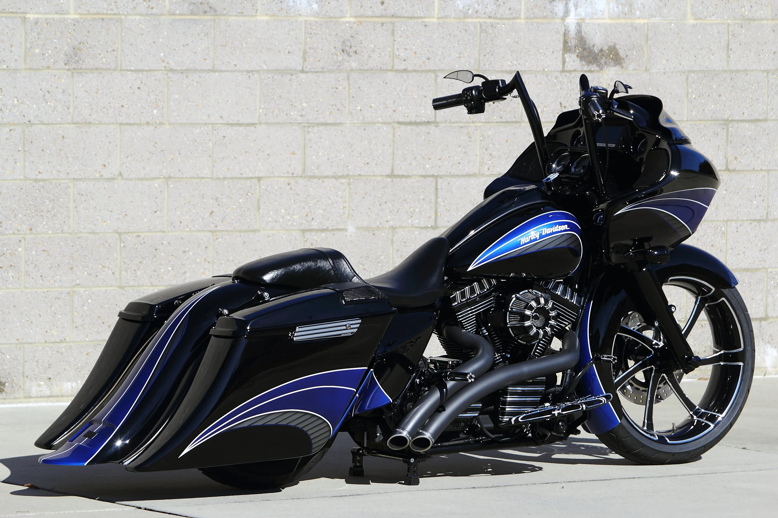ROAD GLIDE 004.JPG