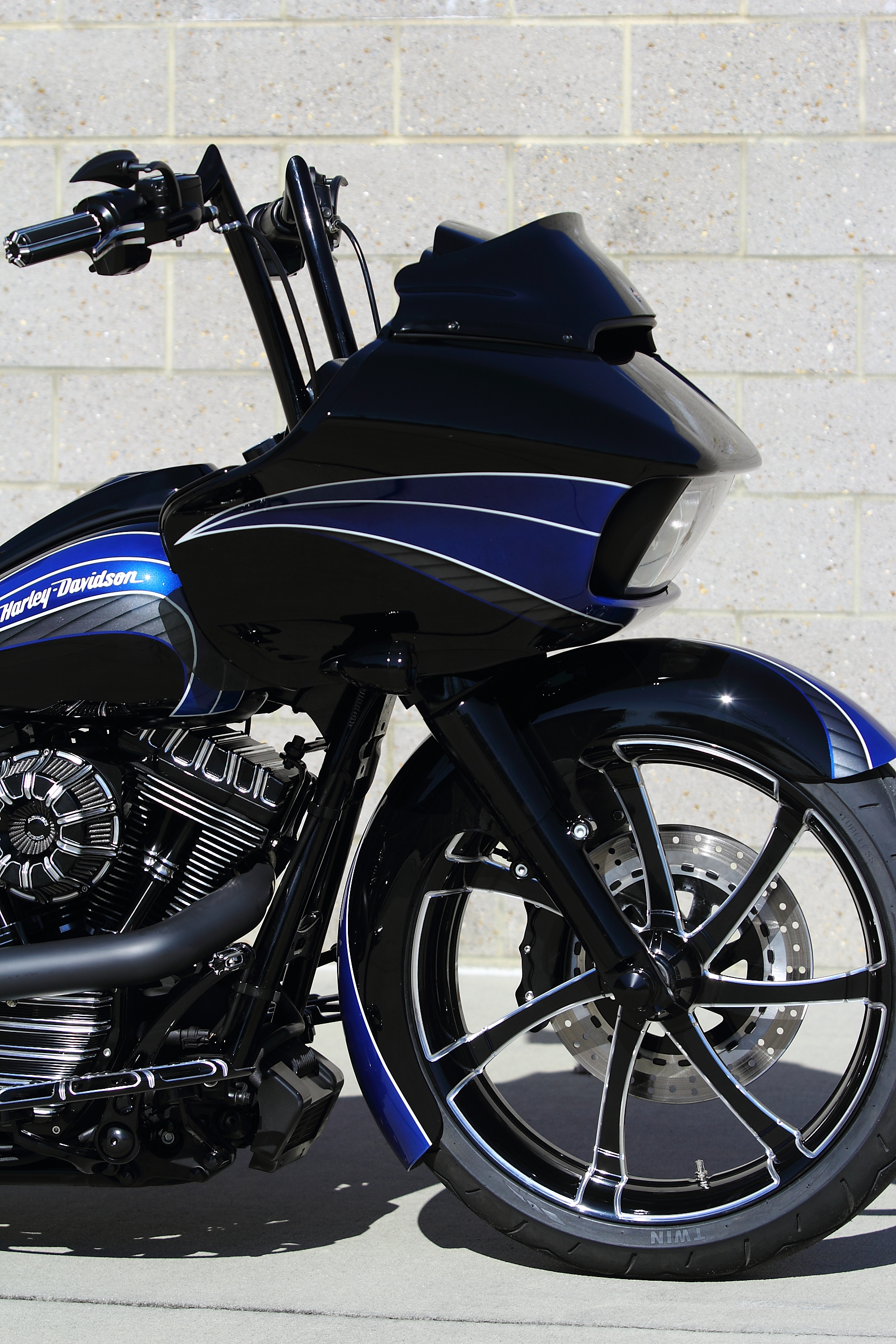 ROAD GLIDE 007.JPG