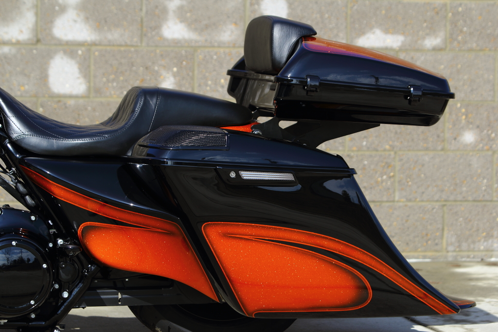 2017 HARLEY-DAVIDSON ROAD GLIDE SPECIAL - 21" FAT TIRE - "UNDERDOG
