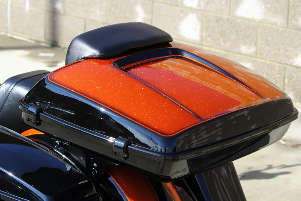 UNDERDOG ROAD GLIDE FATTY 014.JPG