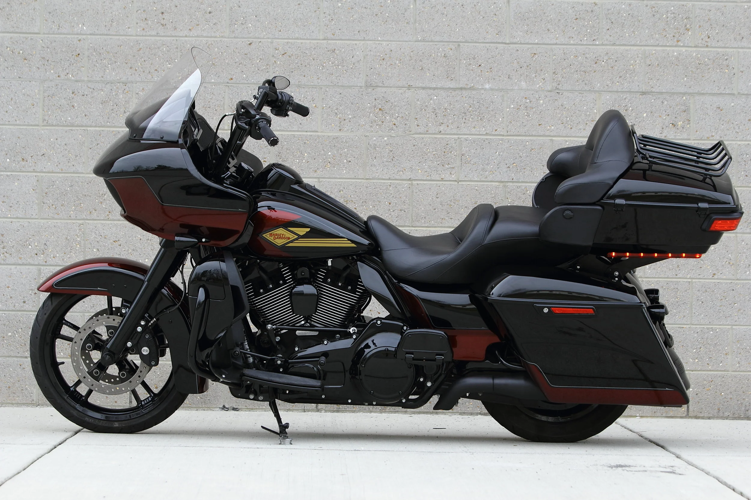 ART DECO ROAD GLIDE ULTRA 027.JPG