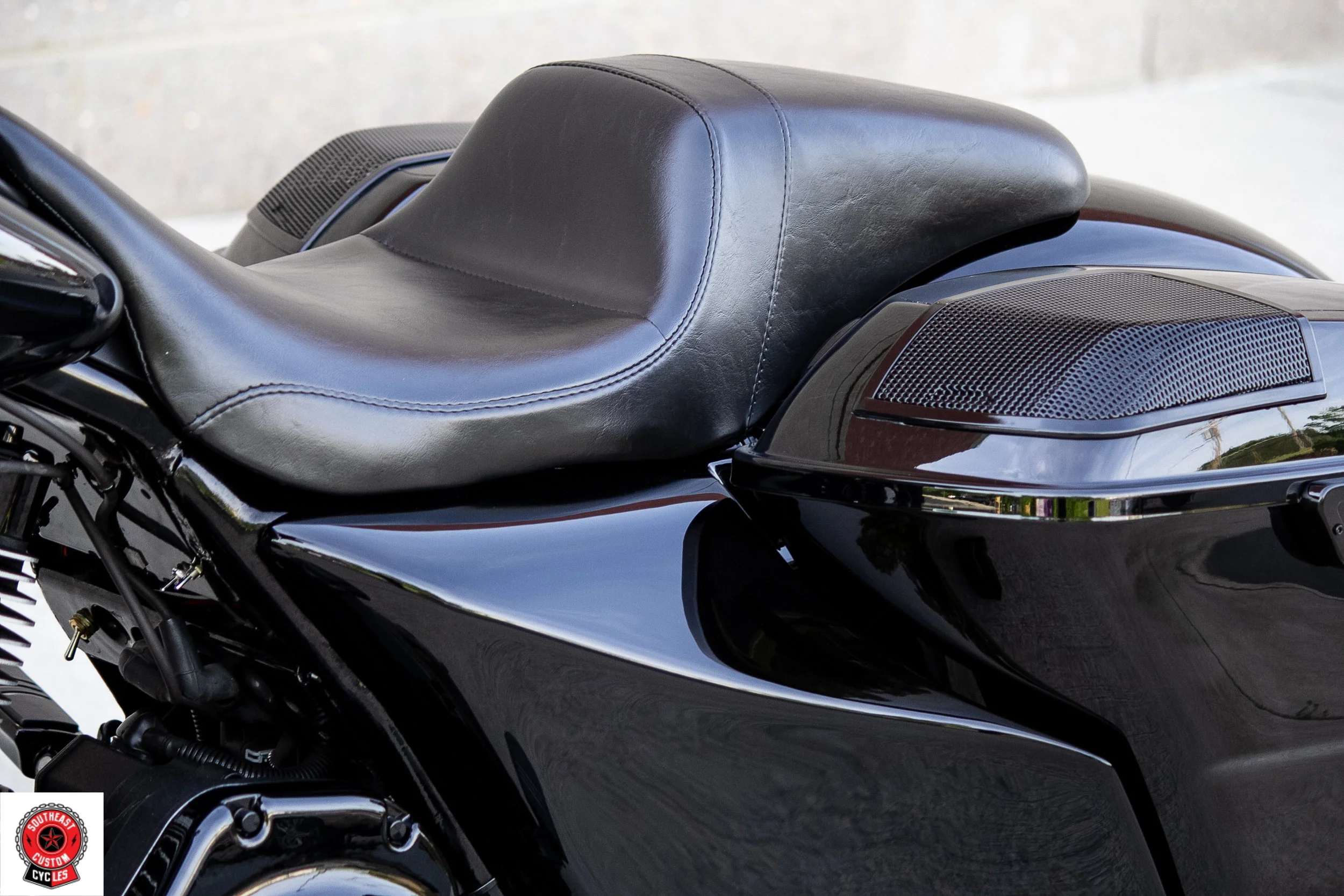 ALLBLACK23FLHXS-11.jpg