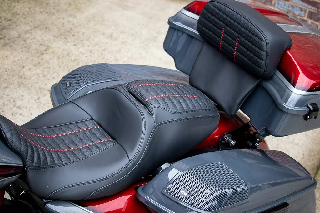 2021 ROAD GLIDE - 2 SIX-04.jpg