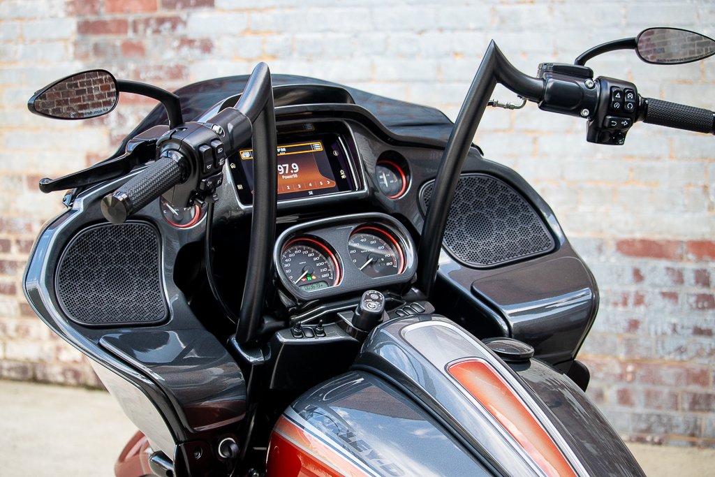 2023 ROAD GLIDE CUSTOM - HYBRID THEORY 2.0-42.jpg