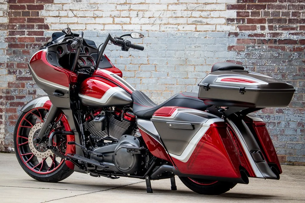 2023 ROAD GLIDE CUSTOM - BLOOD THIRST-01.jpg