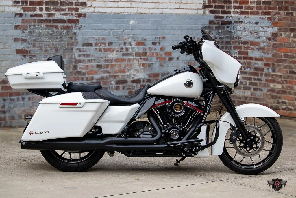 Black Hd Street Glide Cvo 2021 Motorcycle 2021 Road Glide Cvo