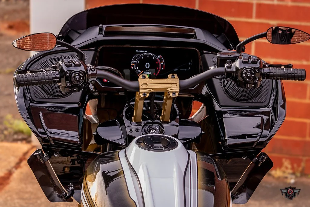 CHUCK NORRIS ROAD GLIDE-12.jpg