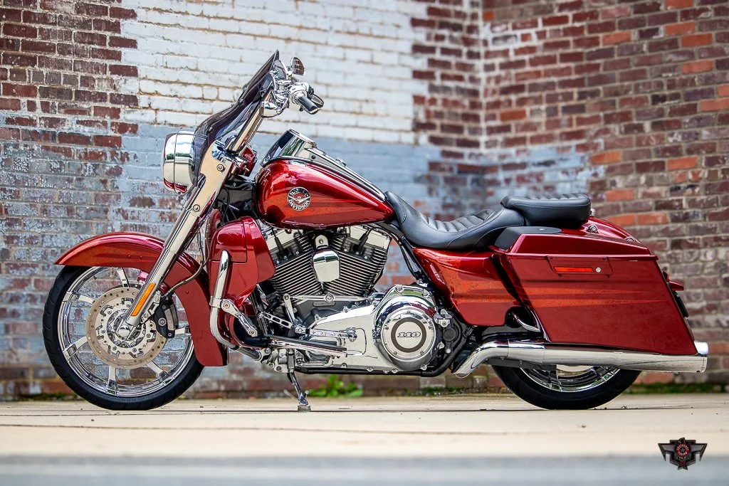 2013 CVO ROAD KING-02.jpg