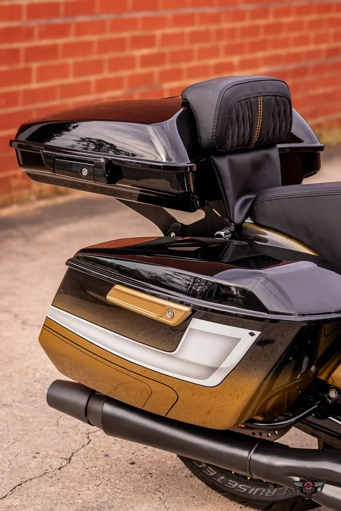 CHUCK NORRIS ROAD GLIDE-29.jpg