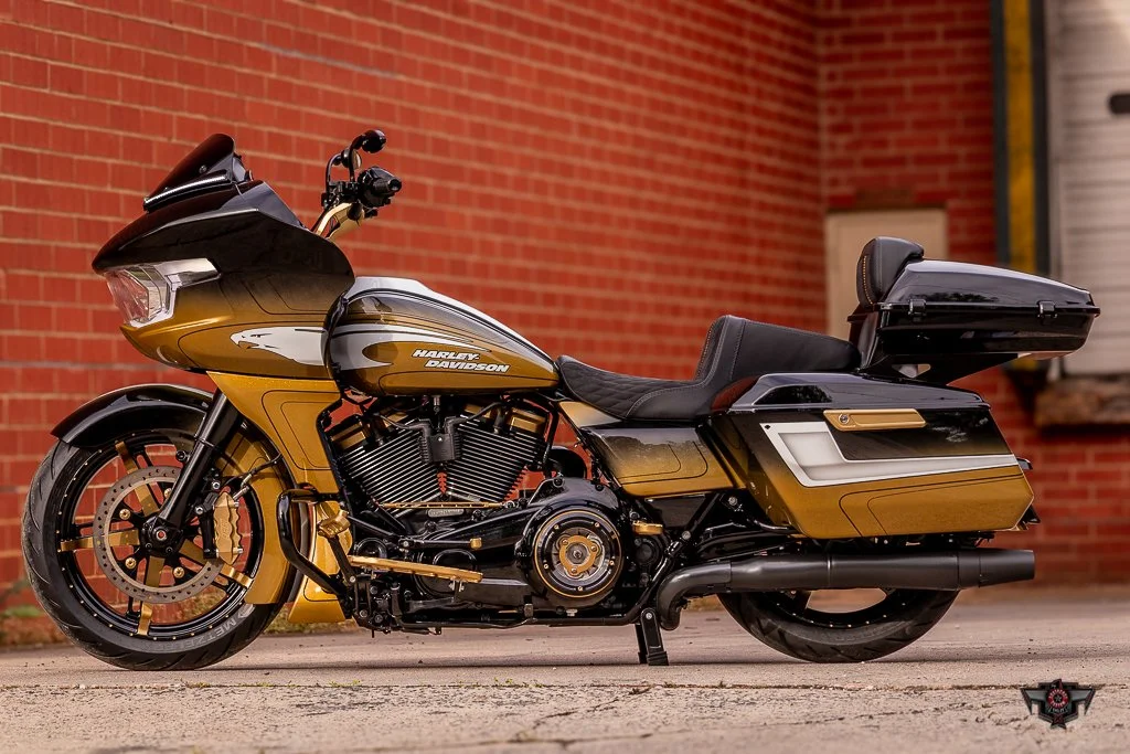 CHUCK NORRIS ROAD GLIDE-10.jpg