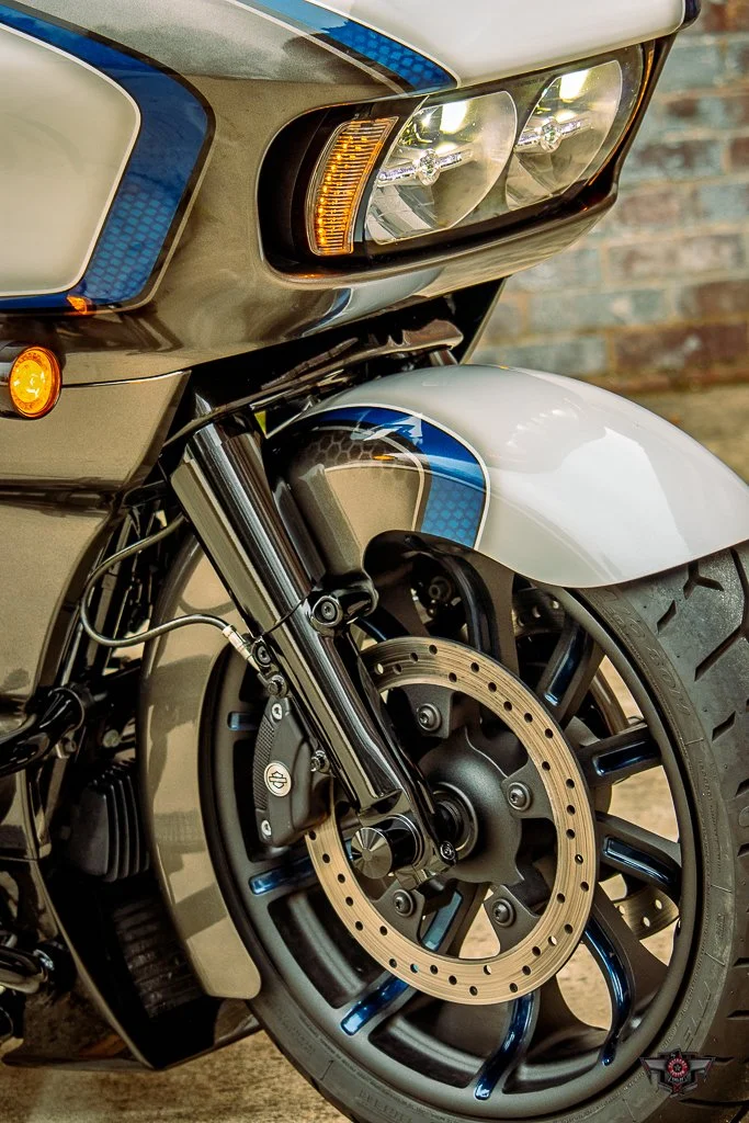 DAVE LEE - 2020 FLTRX CONVERTIBLE LUXURY LINER-32.jpg