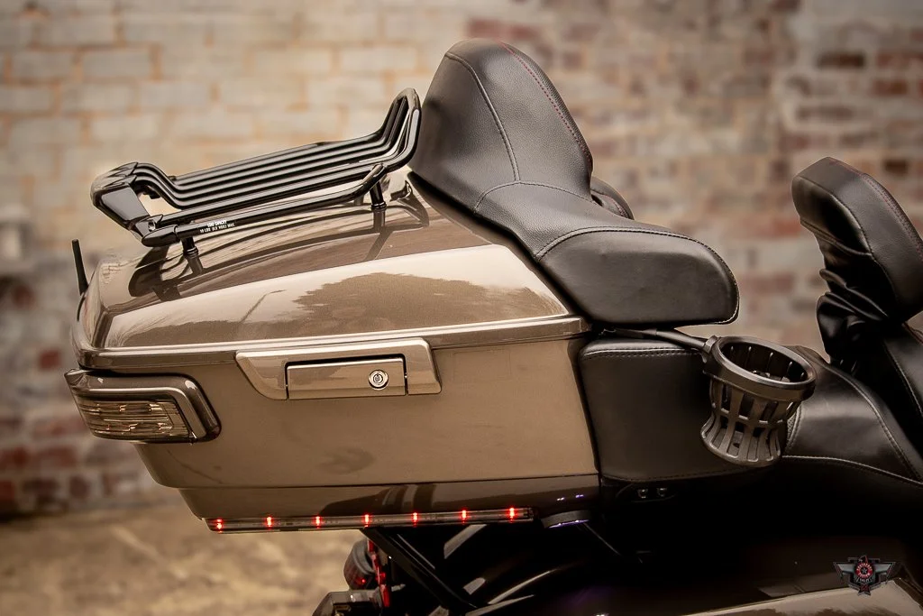 2021 FLHTKSE CVO LIMITED 958007-14.jpg