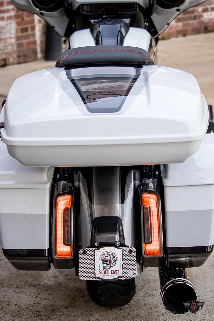 2024 FLHX STREET GLIDE - ICON-19.jpg