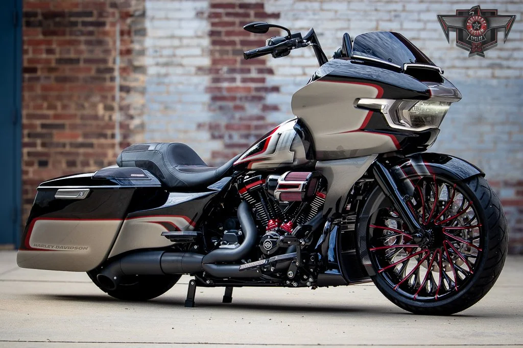 2025 HARLEY-DAVIDSON ROAD GLIDE CUSTOM FAT 21 BIG WHEEL BAGGER - 