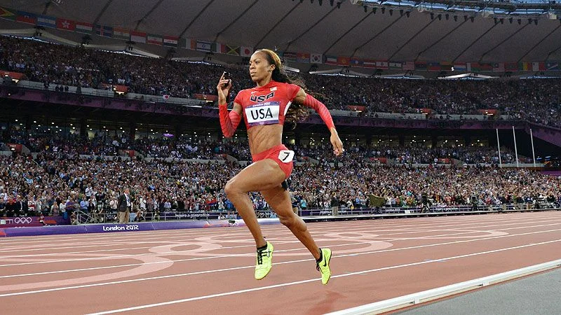One of my favorite runners, U.S. Olympic track star Sanya Richards-Ross (who I am no where near as fast as)
