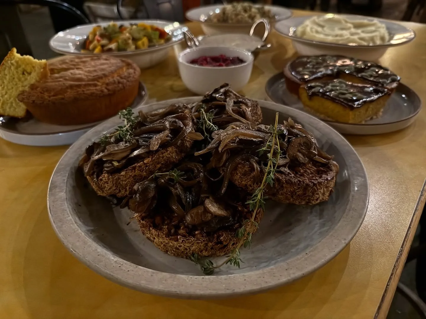 15% off Thanksgiving ends Friday! Have you reserved your meal? 

Link in bio to order for San Diego or Sherman Oaks. 

Pick up between 12-8pm Wednesday 11/26!