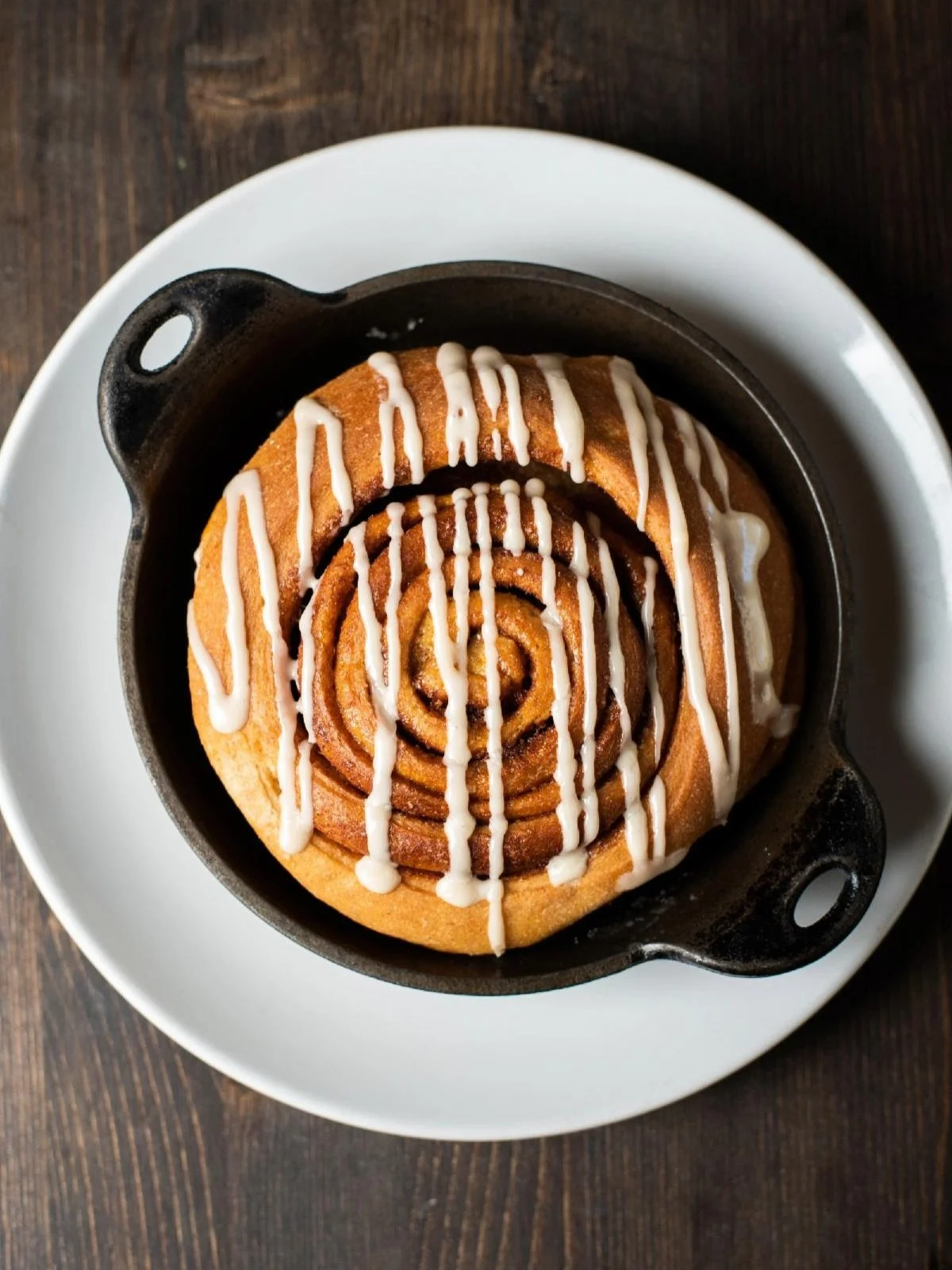 Chef Roy&rsquo;s Covid era Cinnamon Rolls are back for Christmas morning.. IYKYK. 

Let Donna Jean do the heavy lifting this Christmas and bring home some take + bake trays to impress your friends and family. 

Order by 12/19 for 12/24 pick up in Nor