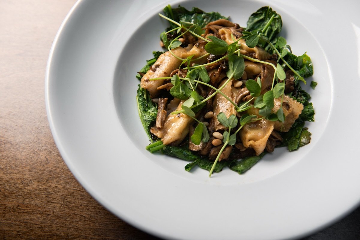We are bringing back two of our all time favorite dishes for one weekend only💘💘💘💘

Truffle Dill Agnolotti 
House made ricotta stuffed pasta with roasted mushrooms, spinach, and pine nuts

Semolina Olive Oil Cake 
Bay Leaf Syrup drizzle
Raspberry 
