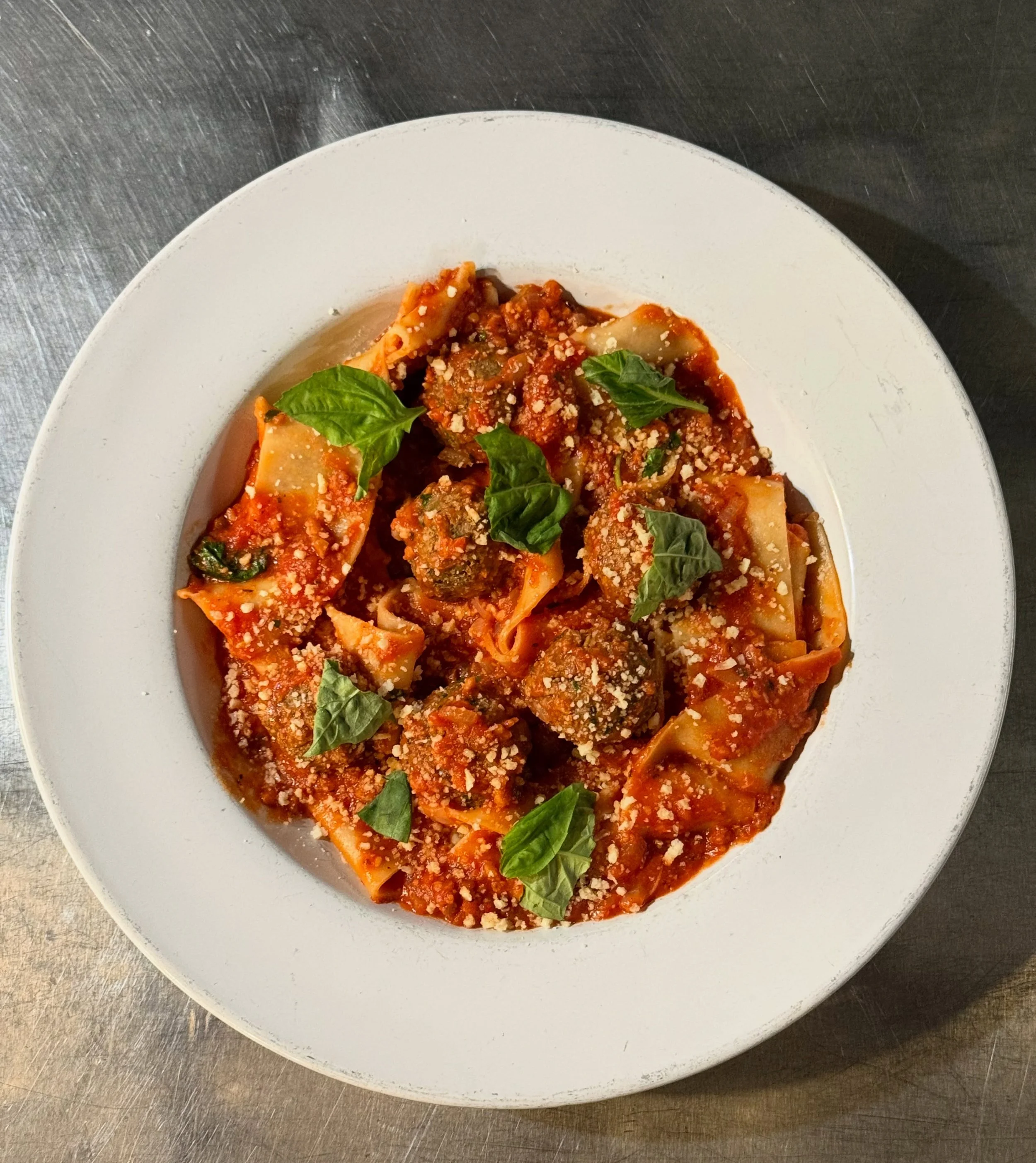 Mondays just got a little better! come see us for $5 drafts &amp; $8 wine all night, starting at 5pm 🍷🍺

.
.

Vegan Italian plant based north park San Diego