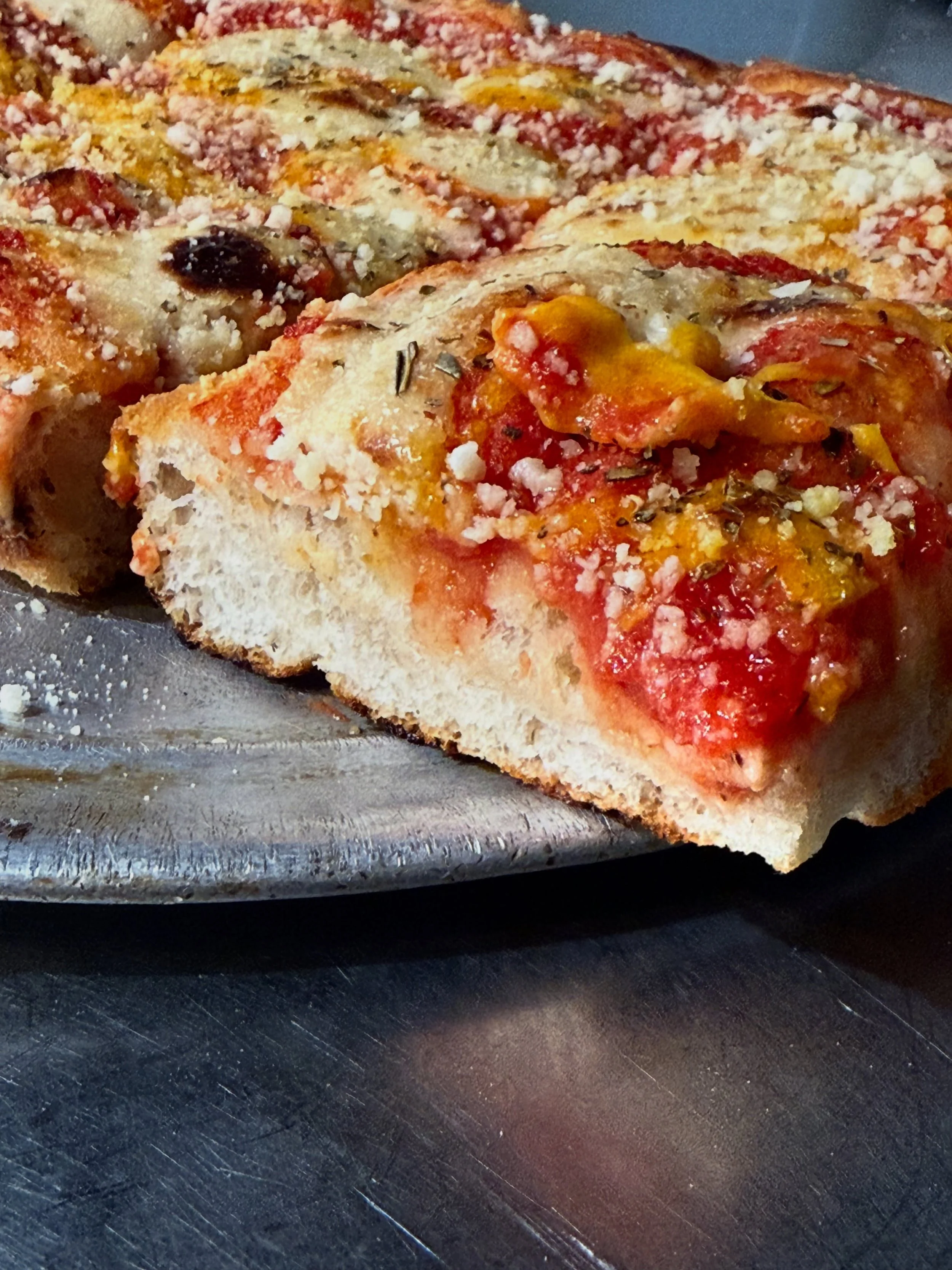 Dialing our Pizza Hut style pan pizzas in 🤗 coming soon 

IG fam picks the name on this one! Vote below..