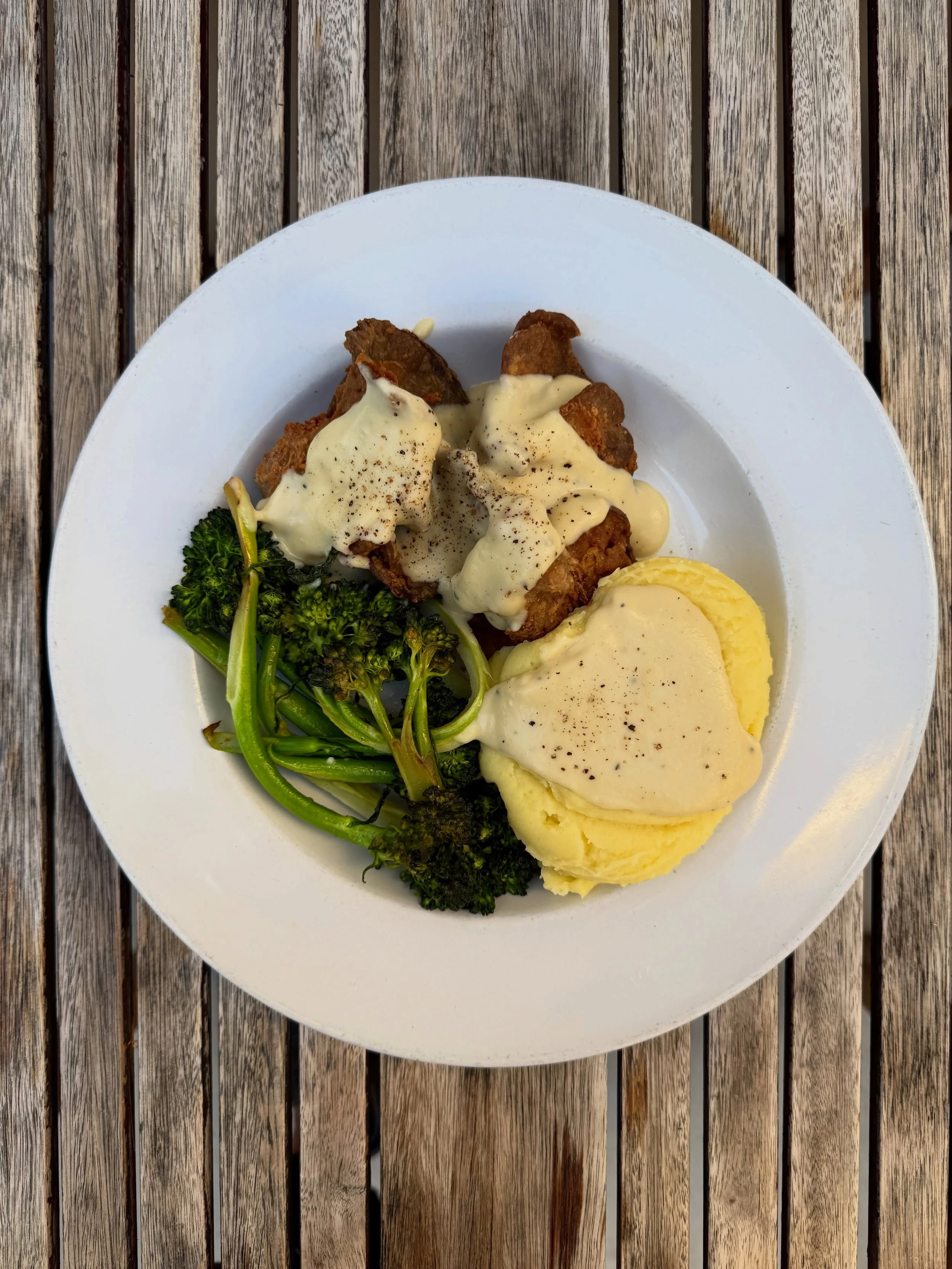 One thing is we love a cozy comfort dish. Have you tried the chicken fried shroom dinner? Just heard from another guest it was their favorite dish they&rsquo;ve ever tried 🫶 we open at 4pm today!