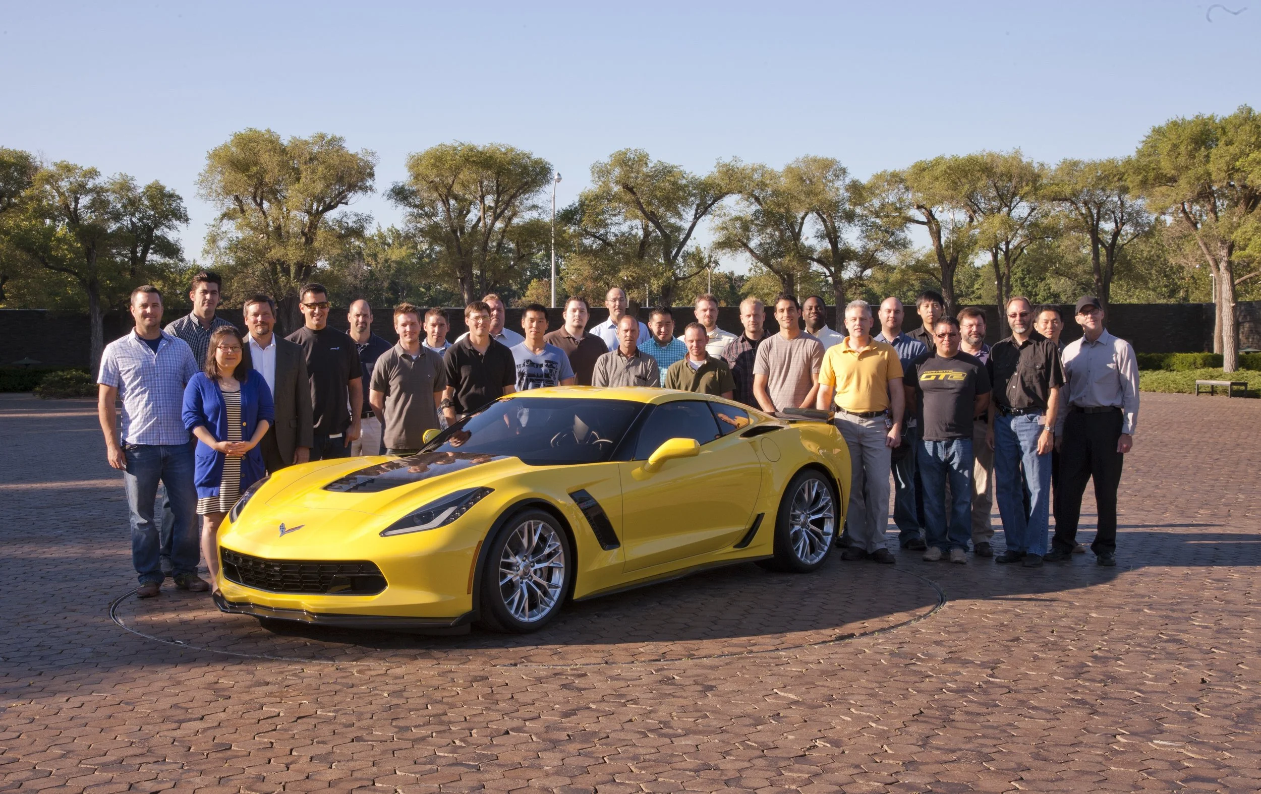Y1BC-Corvette_team (3).jpg