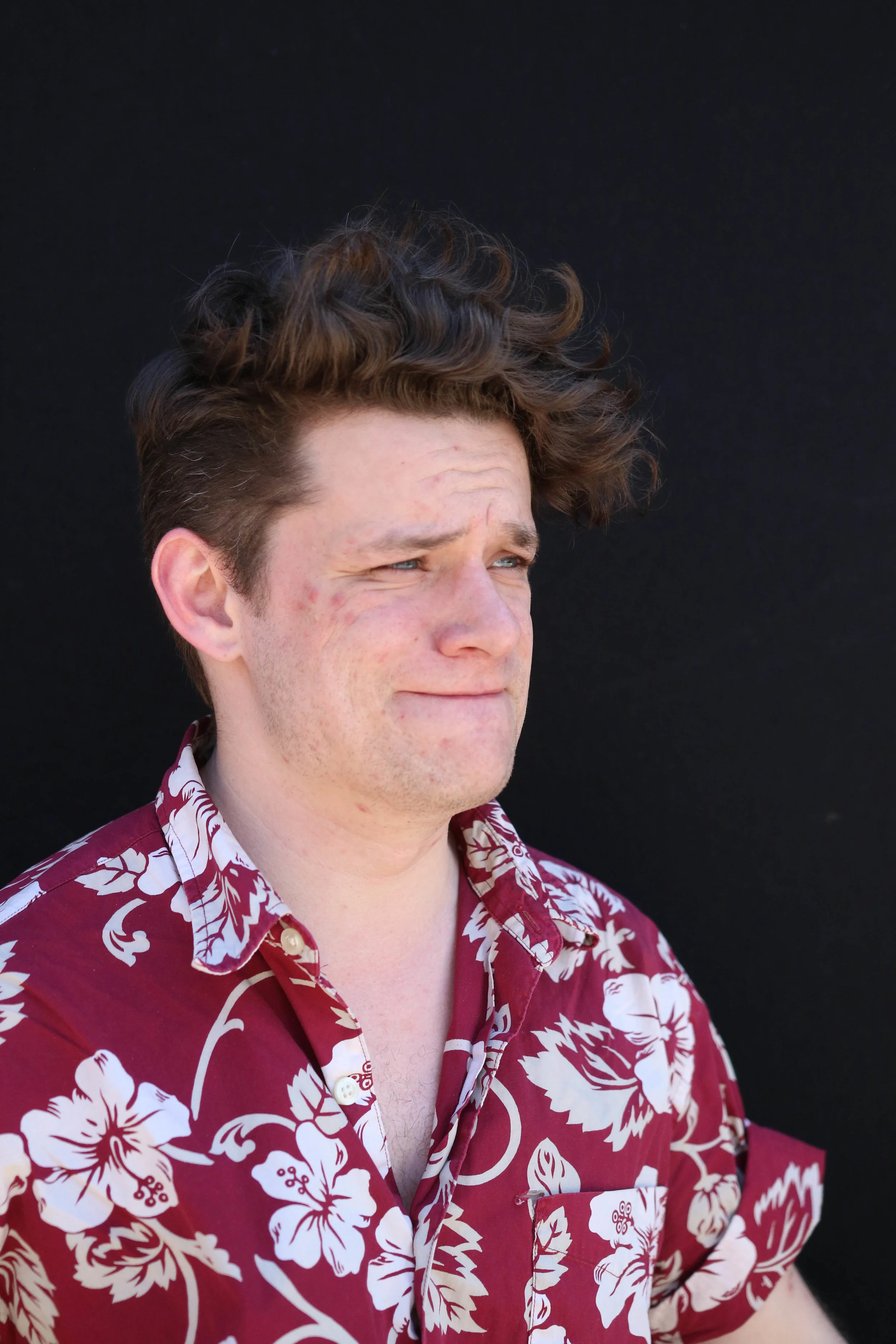 Name : Chris Skawski, Hometown : Ithaca, NY, Major and Year : English 2018, Activities : Whistling Shrimp Improv, 4-H of Tompkins County, Cornell Mentors for Incarcerated Youth, Kitsch Magazine, CU Nooz, What is the best decision you've made at Cornell? , When I moved pretty far off campus I chose to live with someone who drives to campus often., What's on the top of your bucket list? , Buy a bucket to hold all of the things I still have to at Cornell, Blurb : I coulda been on the Varsity Baseball team if I had practiced, worked out, eaten right, been generally better coordinated, and liked baseball more.