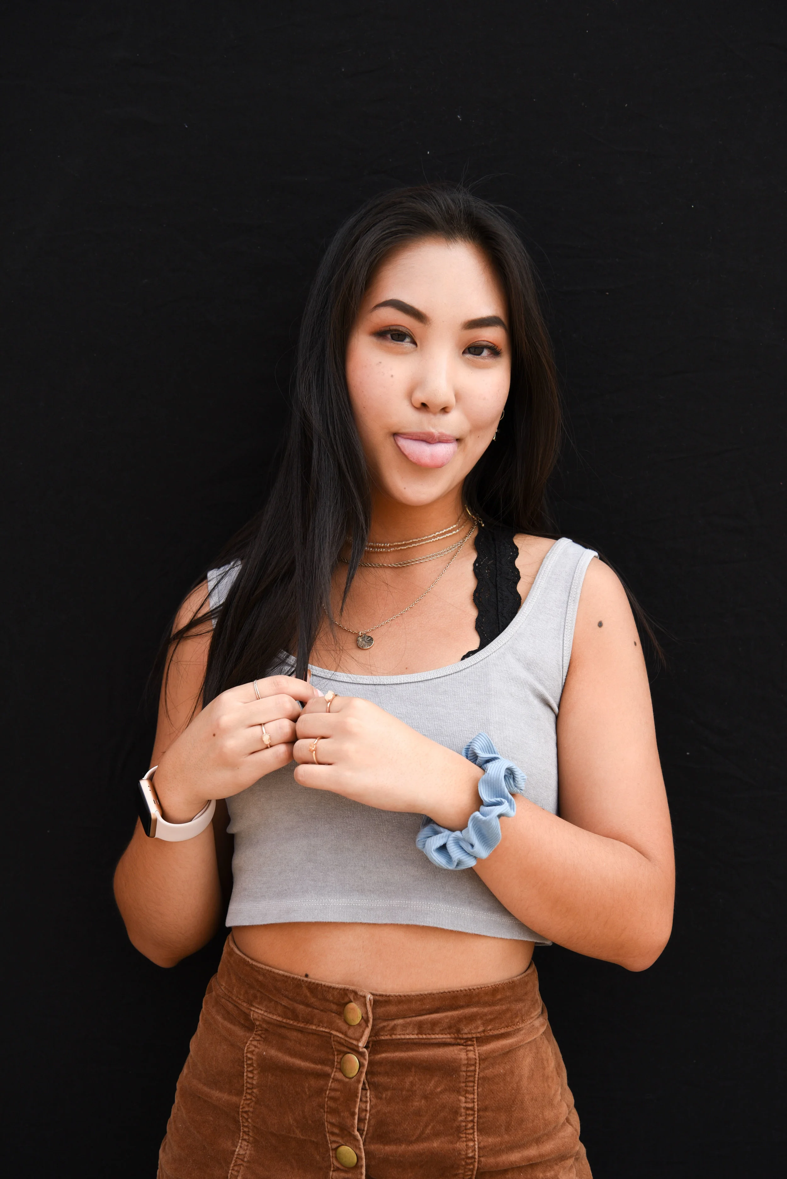 Name : Lynn Zhao, Hometown : Carmel, IN, Major and Year : animal science, junior, Activities : tridelt, What is the best decision you've made at Cornell? , transferring from uc davis!, What's on the top of your bucket list?, skinny dipping in the gorges, Blurb : looking for quality memes