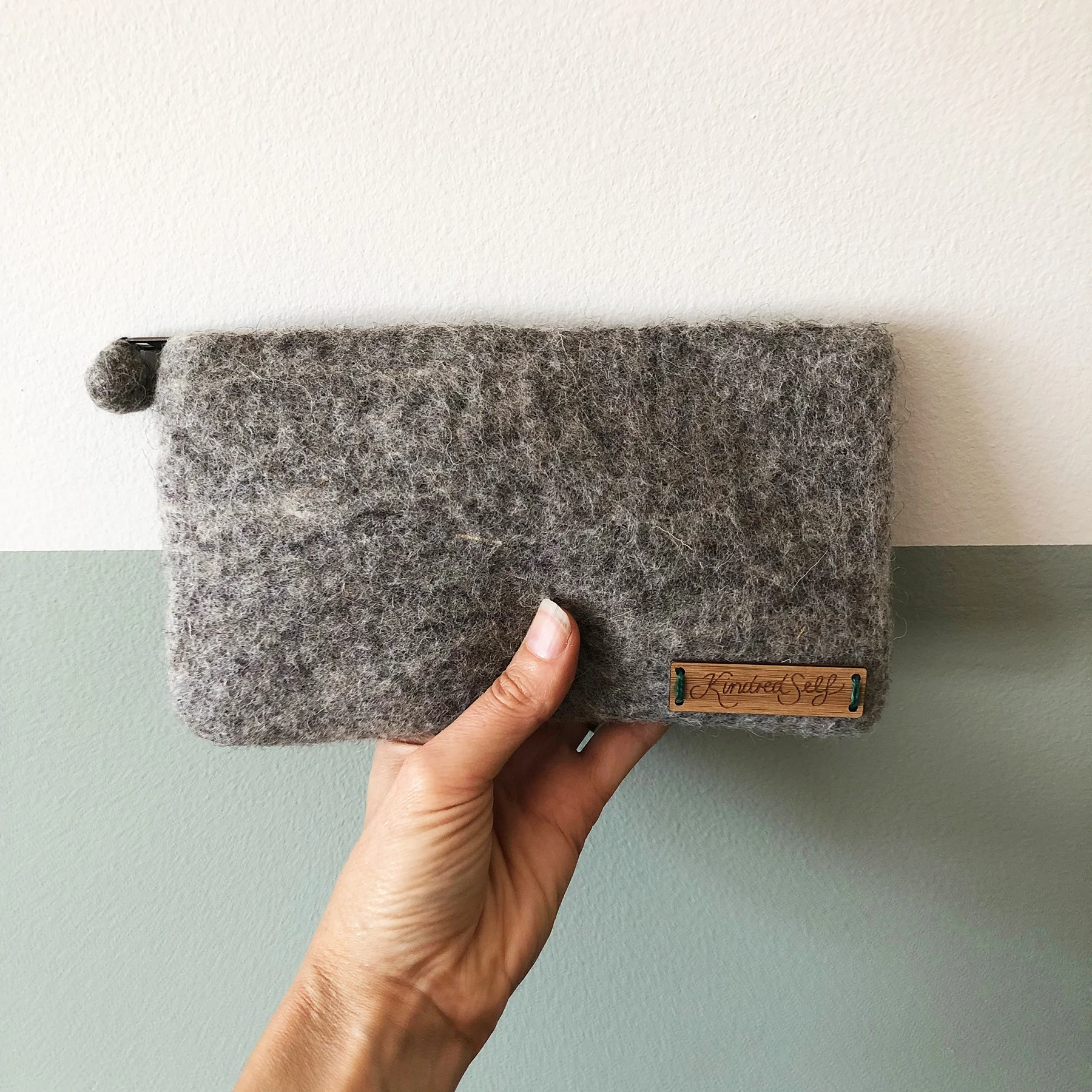 pouch3.jpg