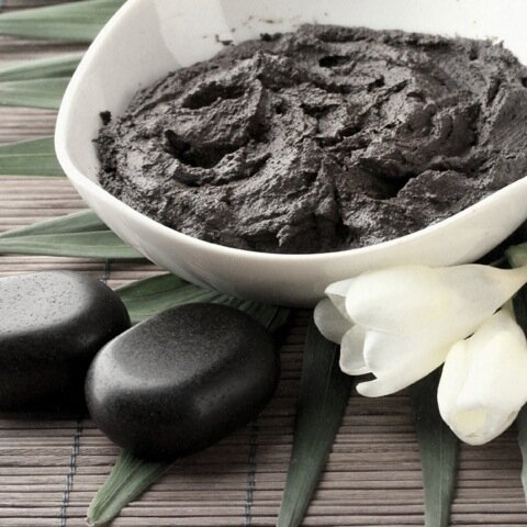 apotheque_spa_treatment-black-mud.jpeg