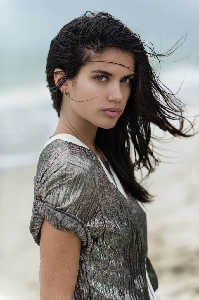 160203_ELLE_UK_CANCUN_LOOK_29_METALLIC_0890_V2-681x1024.jpg