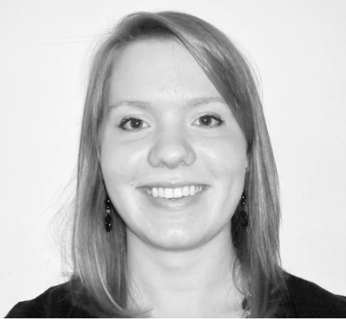 Jennifer Howells Restorative Workshop Practitioner Jenny has a BA (Hons) degree in dance from the University of Chichester and is currently qualifying as a Play and Creative Arts Therapist with PTUK. She works in a specialist SEMH primary school alongside being involved in variety of projects with the arts, particularly using them in a therapeutic way and to communicate creatively with God. She has a Certificate in Therapeutic Mentoring from the Trauma Recovery Centre (Bath) and is involved in volunteer roles that support individuals who have experienced sexual exploitation and trafficking. Jenny is very keen to combine her passions in the restorative dance workshops delivered by Natashas to promote freedom, self-worth and fun!