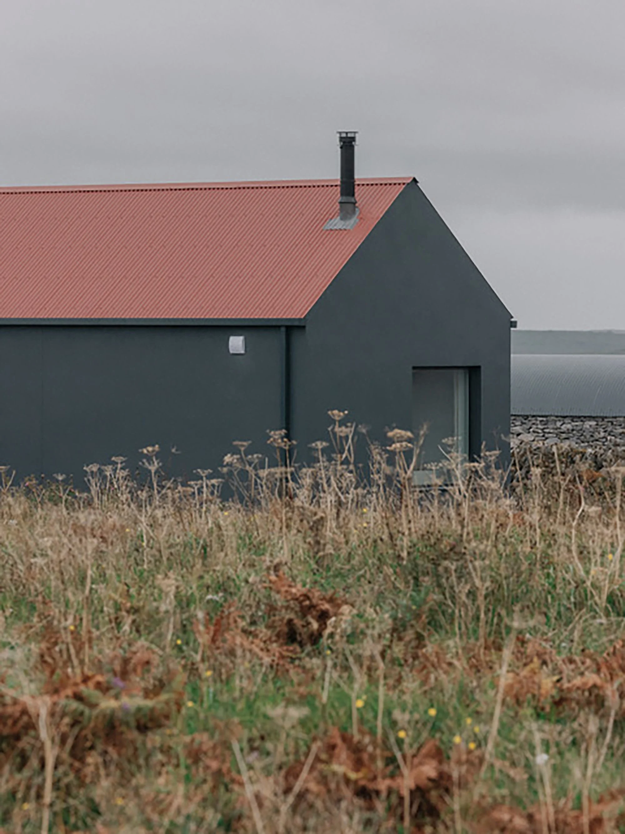 Summerage_exterior 1_S Starick.jpg