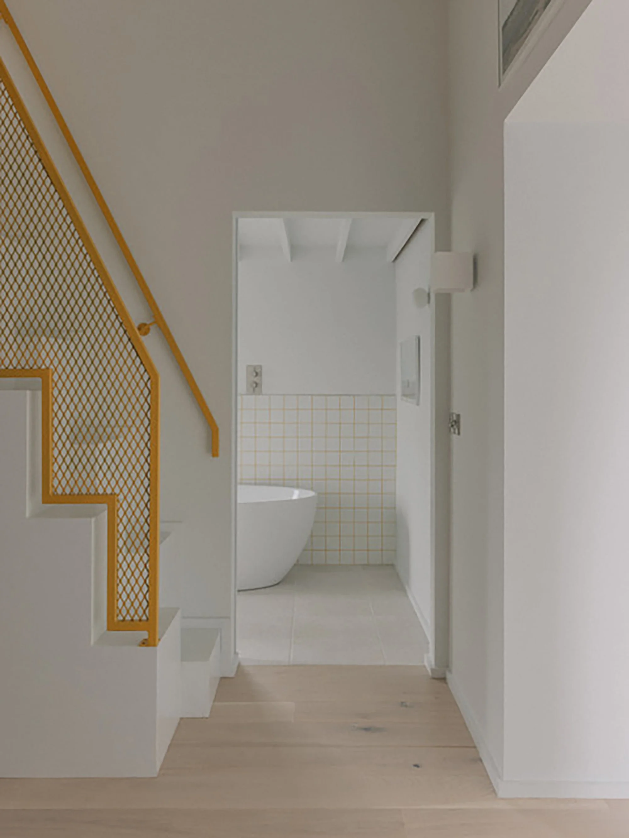 Summerage_interior stairs_S Starick.jpg