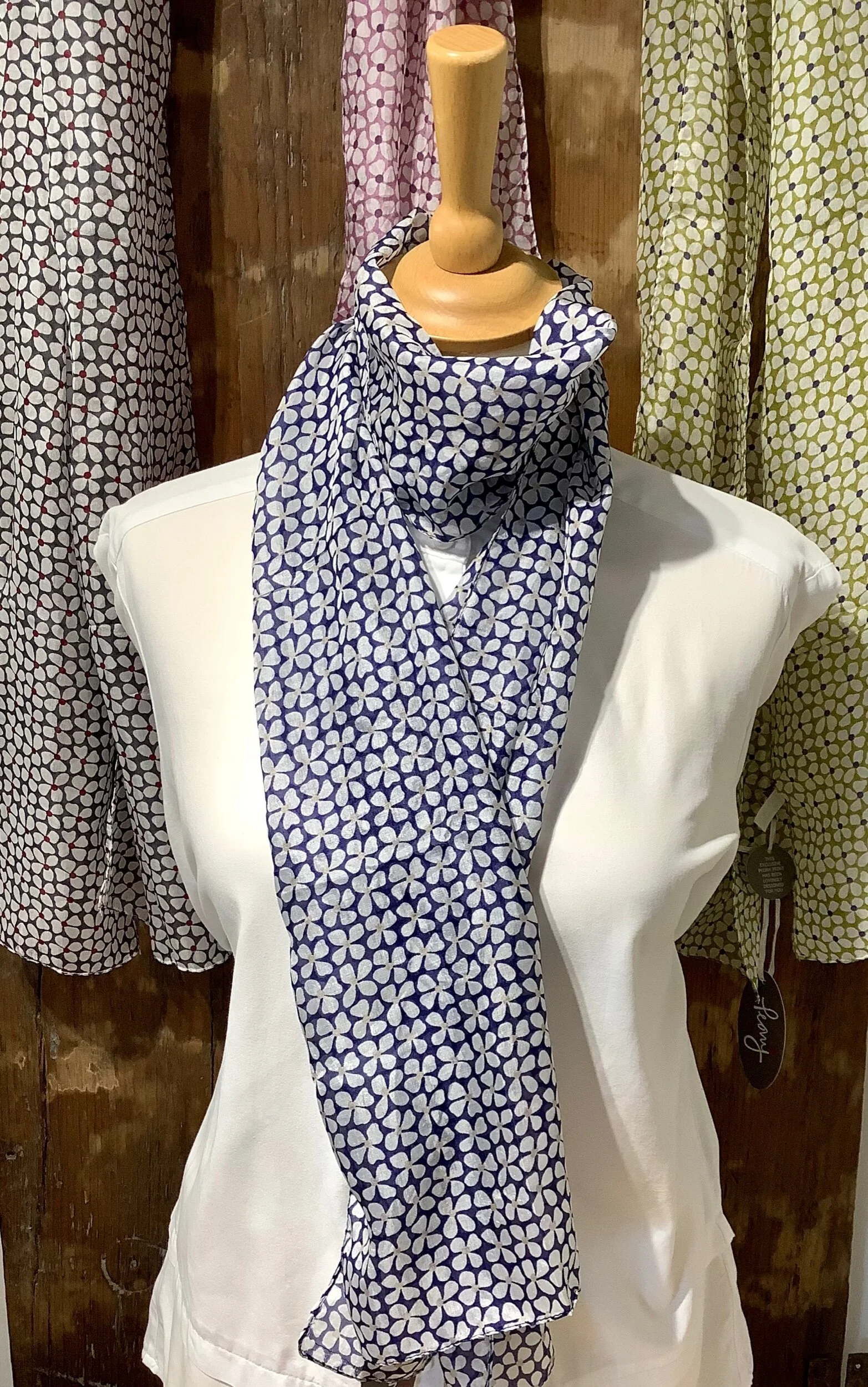 99E14B36-A752-4F10-B5A3-FCF1FD1D3112