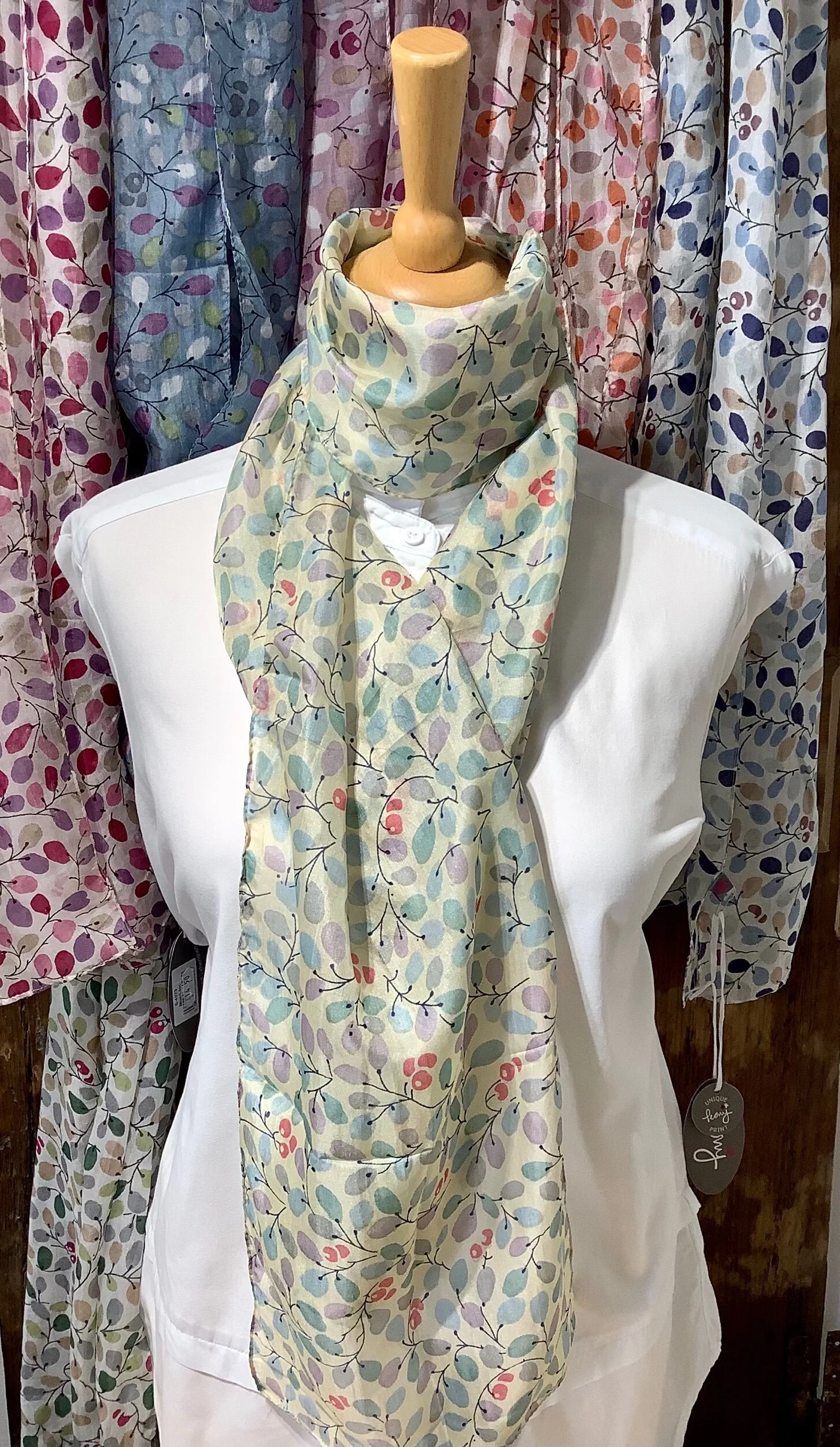 272AE1ED-DED5-4EA9-8E9C-9B1BAE115473