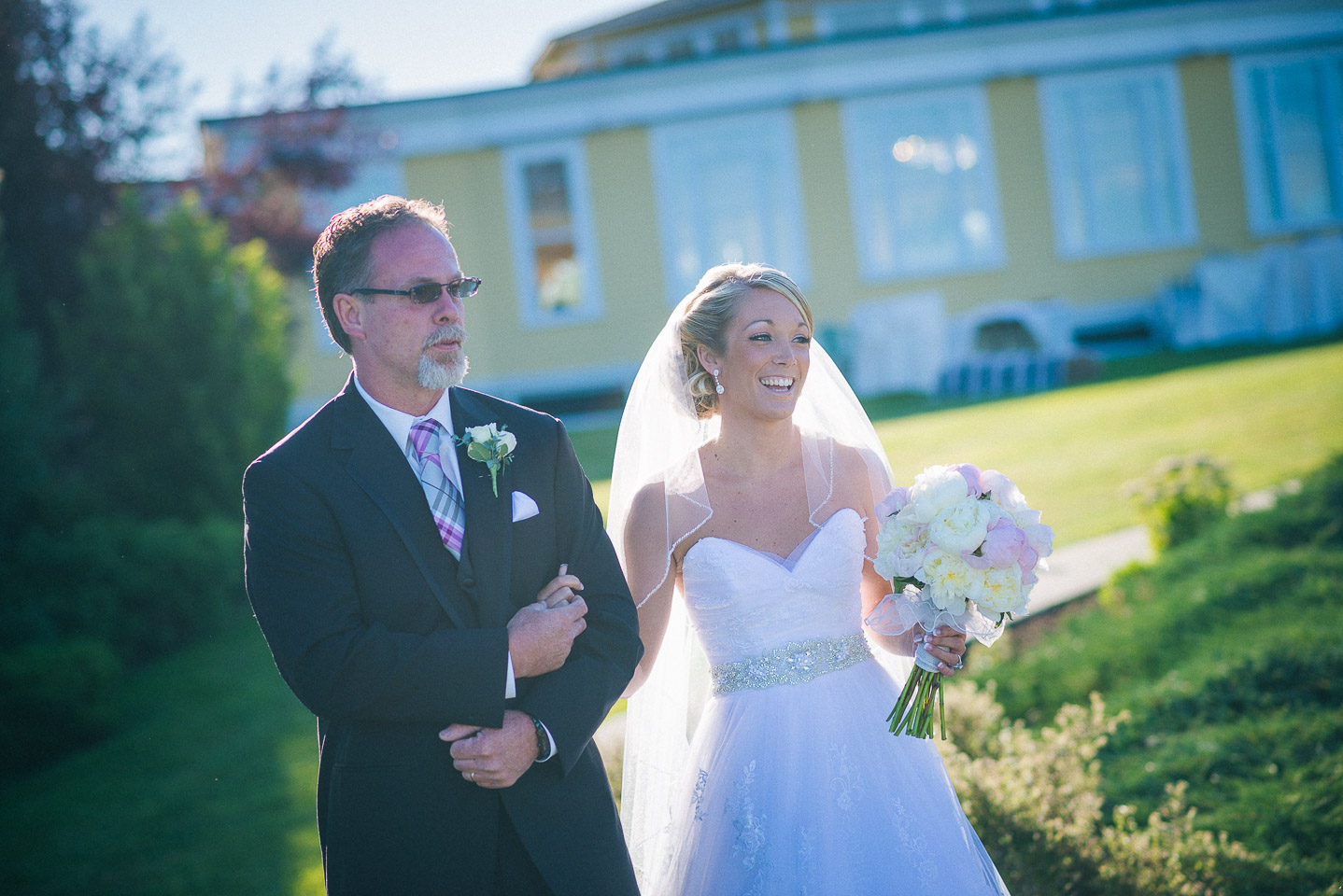 NH Wedding Photographer: processional bride and father