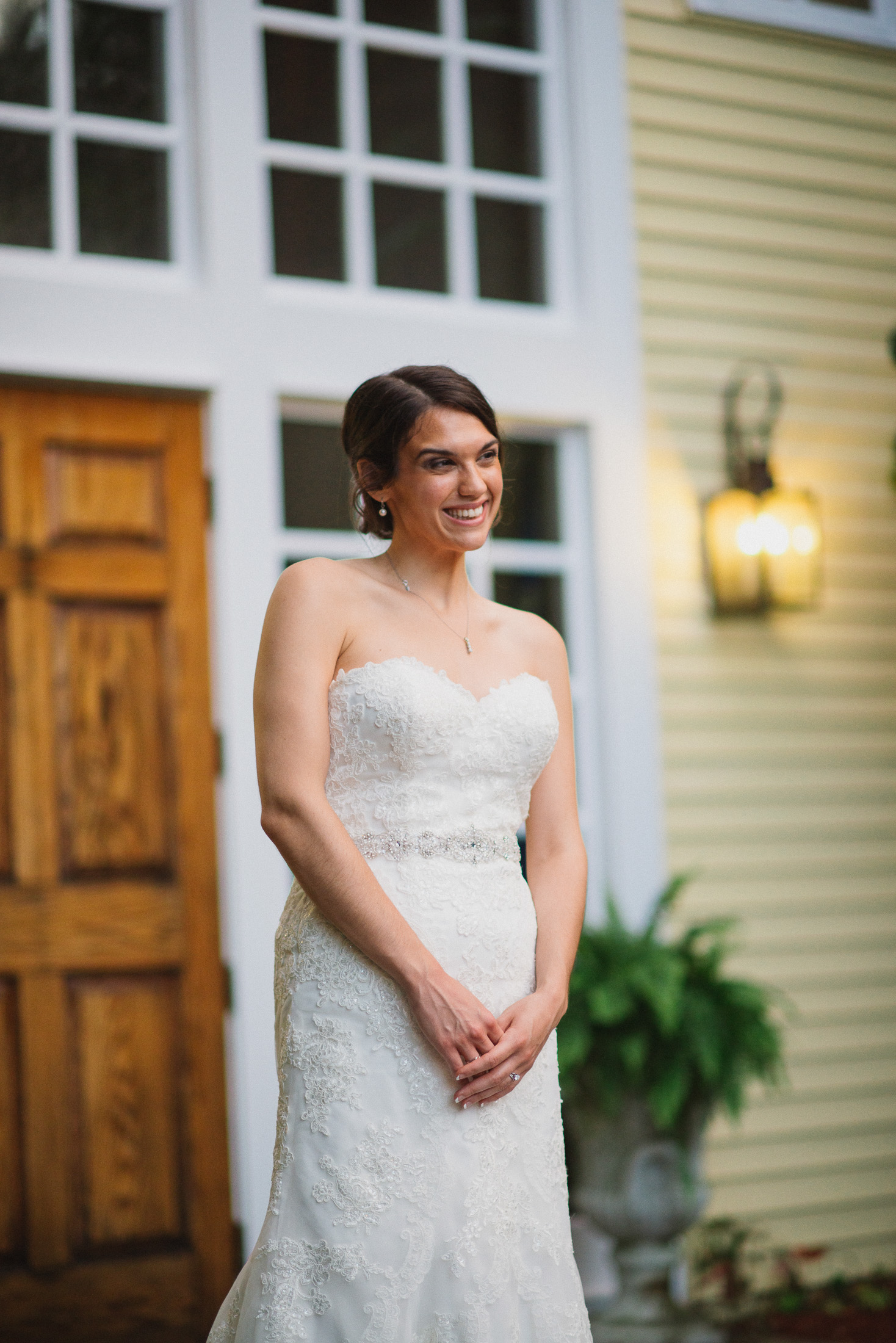 NH Wedding Photographer: bride in Bedford NH
