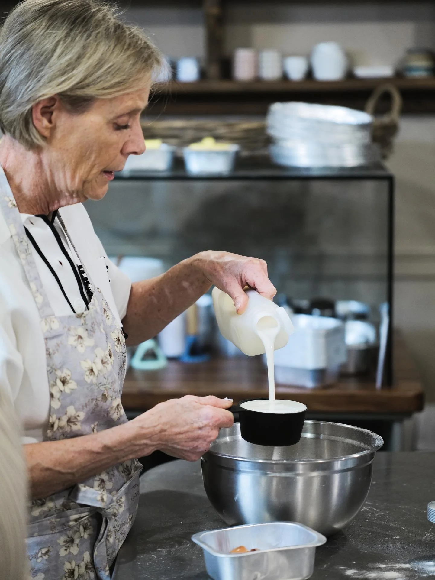 ~ The Fast Four ~

The Fast Four course runs for four consecutive Mondays ;
October 6th / 13th / 20th / 3rd November 
7pm - 10pm, supper included.

Join us for a fun and fast moving course for adults to broaden their knowledge in simple and delicious