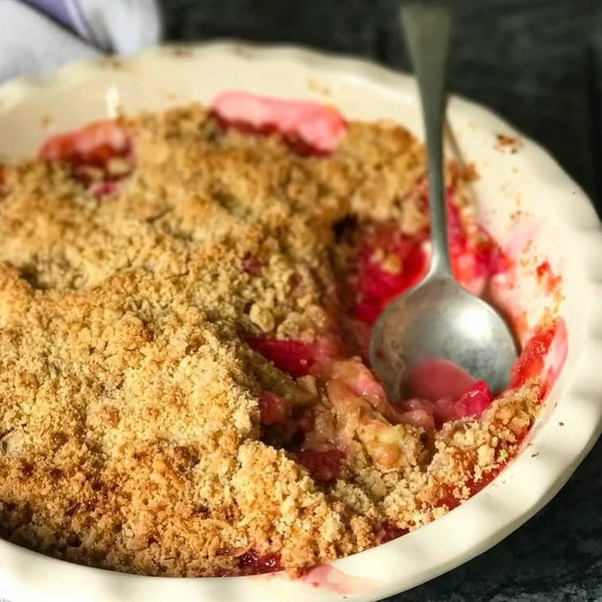 Gourmet Weekend&nbsp;Family Meal from Kalbarri 

(1) Beef in Red Wine with fresh herb baby potatoes &amp; Rhubarb and Strawberry crumble, 
Family of 5 @ &euro;95

(2) Chicken Prosecco &amp; rice, &amp; Rhubarb and Strawberry crumble,
Family of 5 @ &e